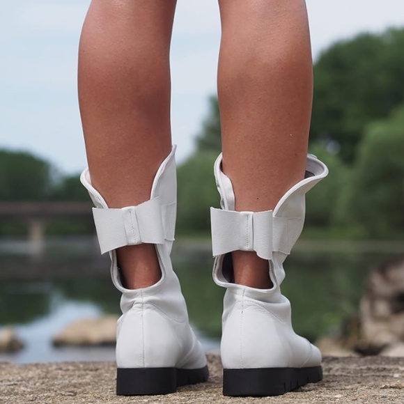 Tinstree White leather open toe ankle boot, 10, PG1465 - Picture 2 of 6